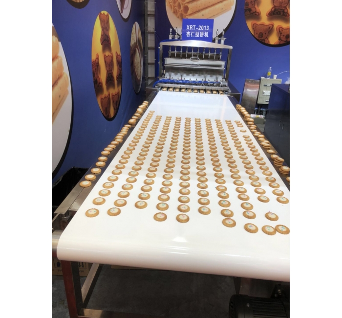 食品輸送帶（食品級、耐油、不掉屑）